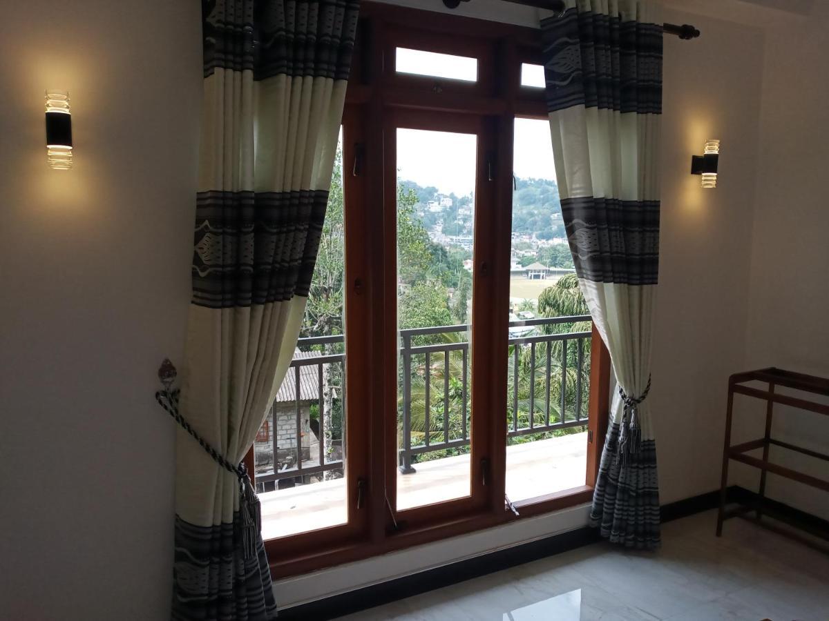 Kelum Homestay 캔디 외부 사진