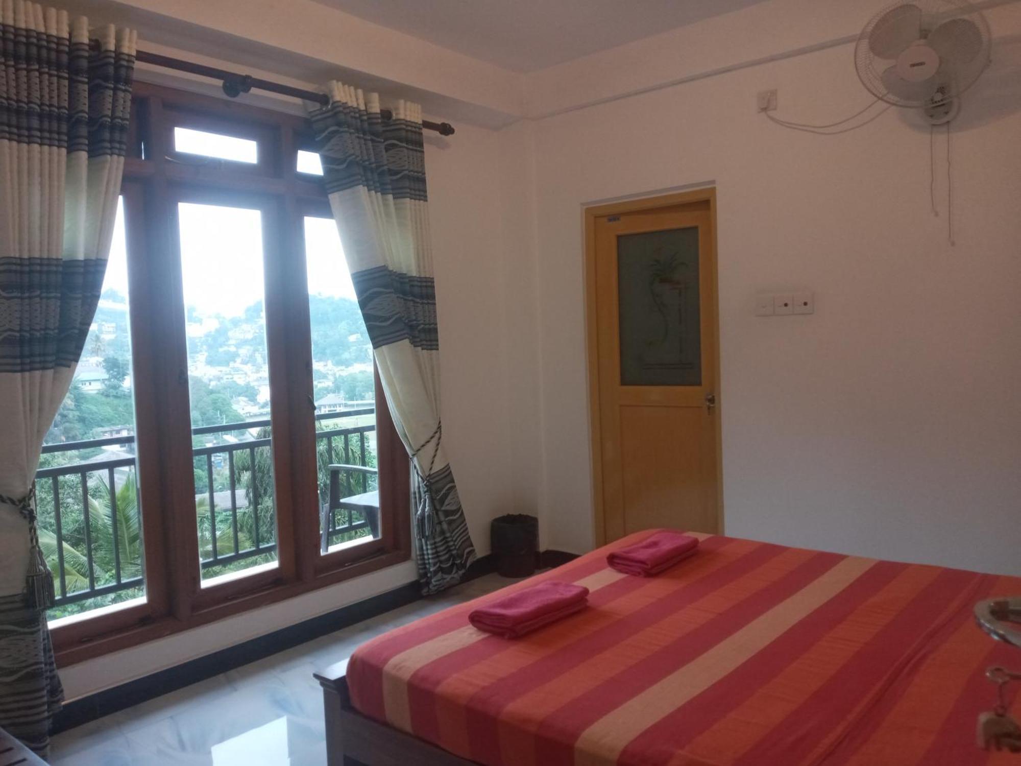 Kelum Homestay 캔디 외부 사진
