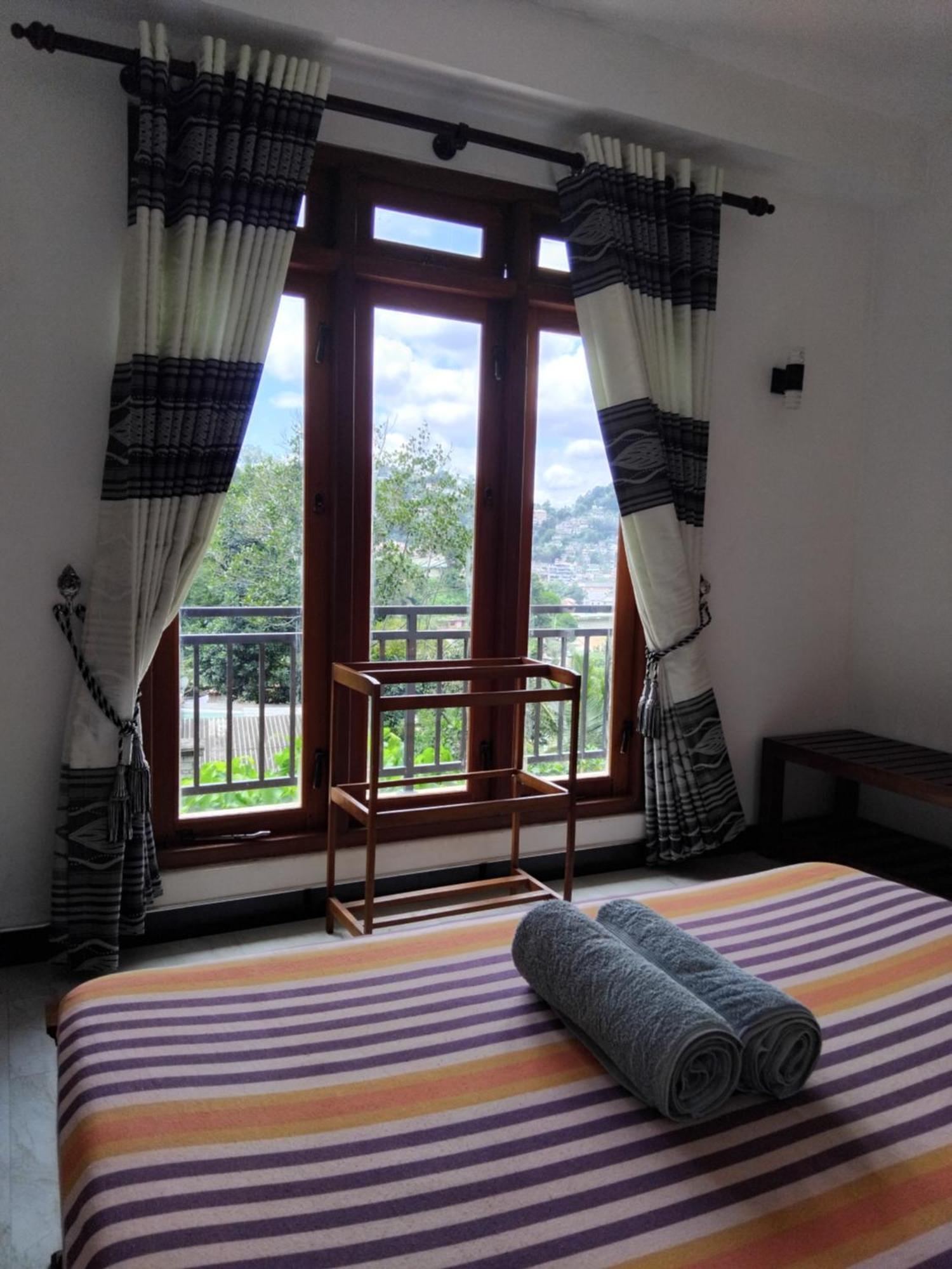 Kelum Homestay 캔디 외부 사진
