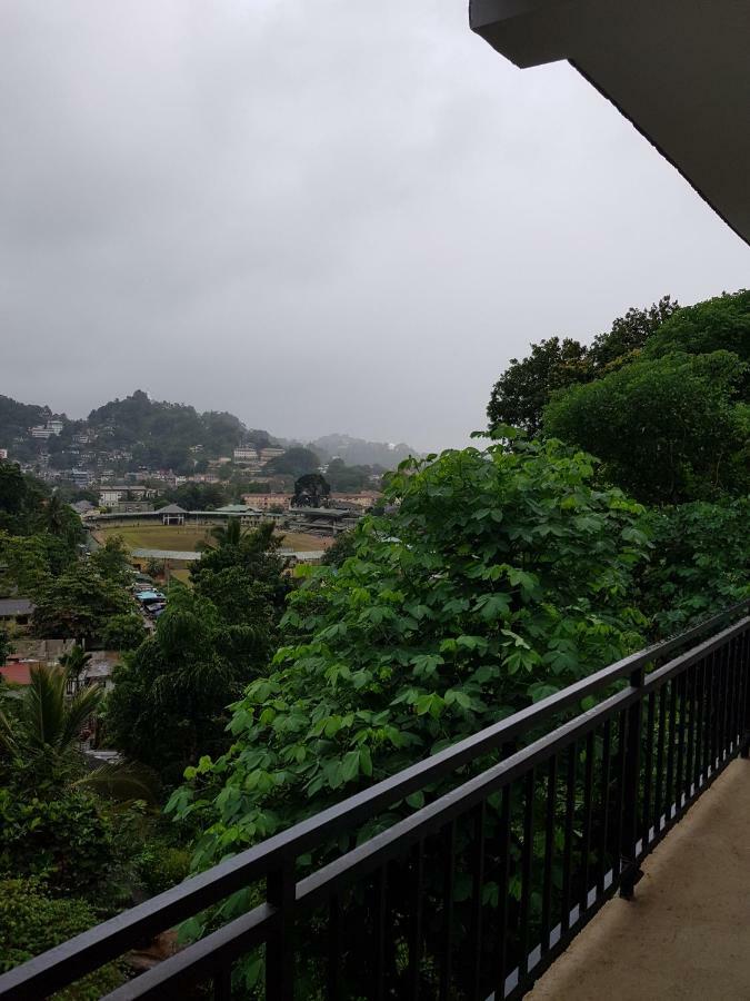 Kelum Homestay 캔디 외부 사진