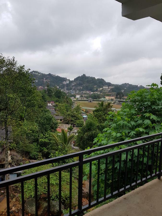 Kelum Homestay 캔디 외부 사진